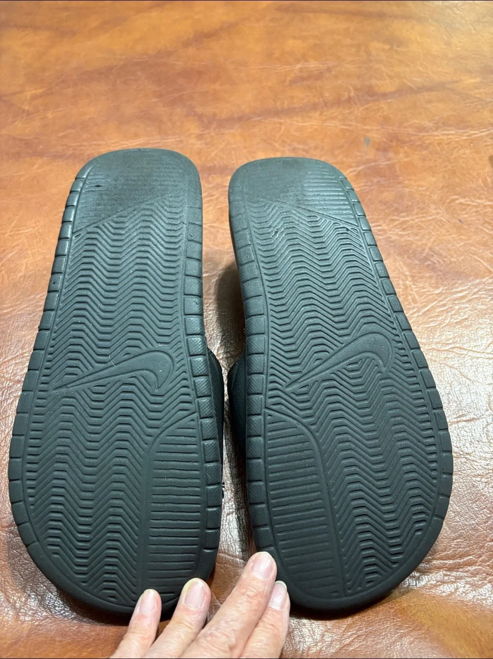 Nike Black Slides with White Swoosh Logo Size 8 great shape
